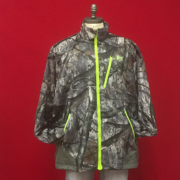 under armour camo windbreaker